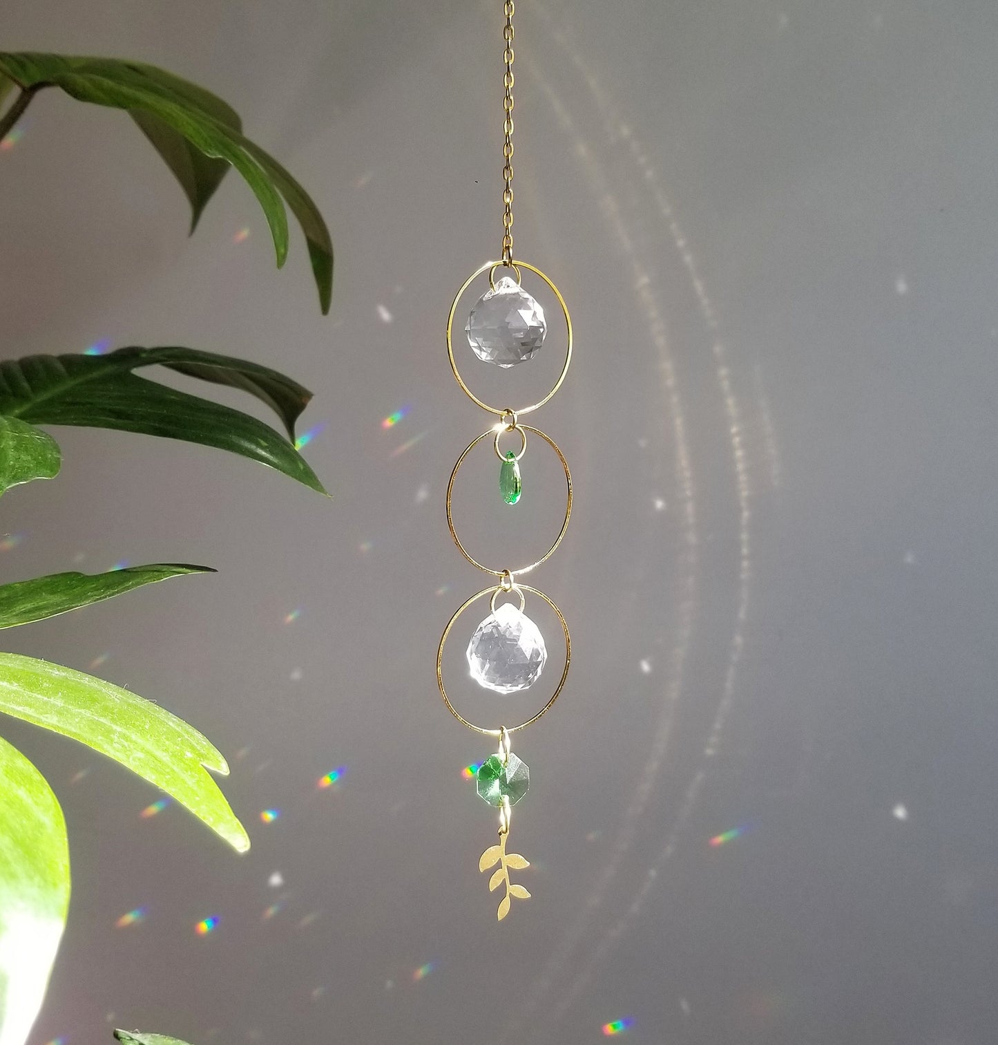 Ivy Long Suncatcher