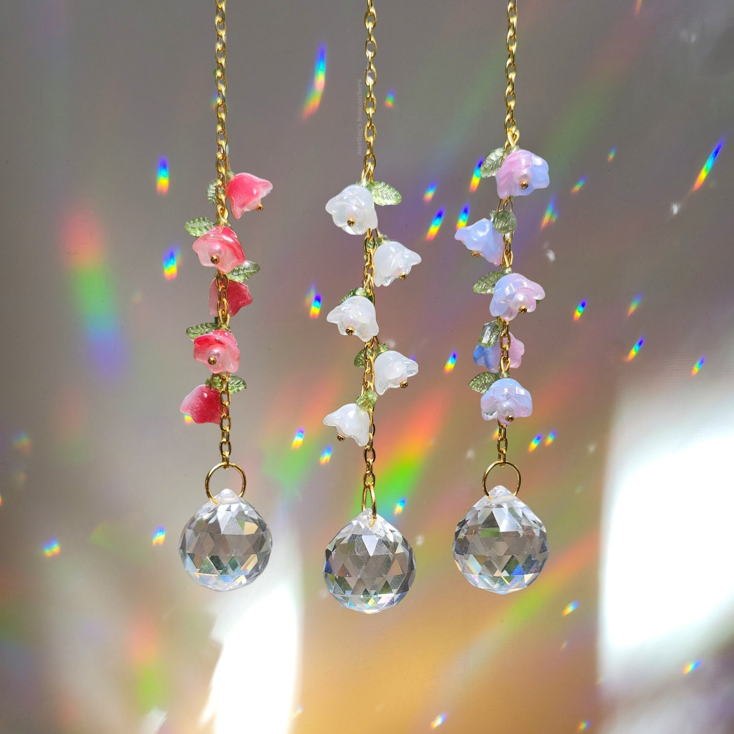 Lily Flower Long Suncatchers In Gold